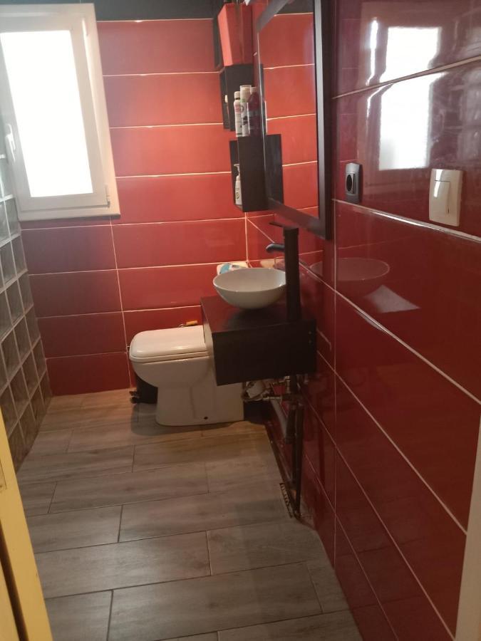 Habitacion Privada Tarragona Con Cocina Salon Y Terraza Piso Compartido Экстерьер фото